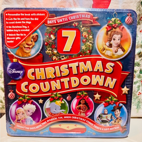 Disney Christmas Countdown play set - New in box with special lock - Picture 1 of 8